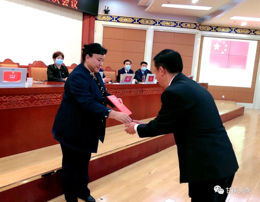 敦煌市公路運(yùn)輸管理事業(yè)單位人事重塑領(lǐng)導(dǎo)團(tuán)隊(duì)，推動事業(yè)發(fā)展新篇章
