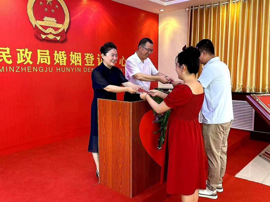 回民區(qū)民政局新項(xiàng)目重塑社區(qū)服務(wù)體系，推動(dòng)社區(qū)發(fā)展進(jìn)程