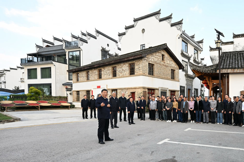 蘭崗鎮(zhèn)交通狀況持續(xù)改善，出行更加便捷，最新交通新聞概述